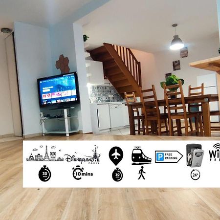Appartamento MAISON à 10 MIN DE DISNEYLAND Bussy-Saint-Georges Esterno foto