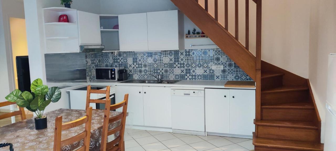 Appartamento MAISON à 10 MIN DE DISNEYLAND Bussy-Saint-Georges Esterno foto