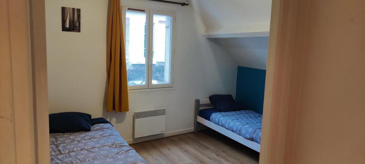 Appartamento MAISON à 10 MIN DE DISNEYLAND Bussy-Saint-Georges Esterno foto