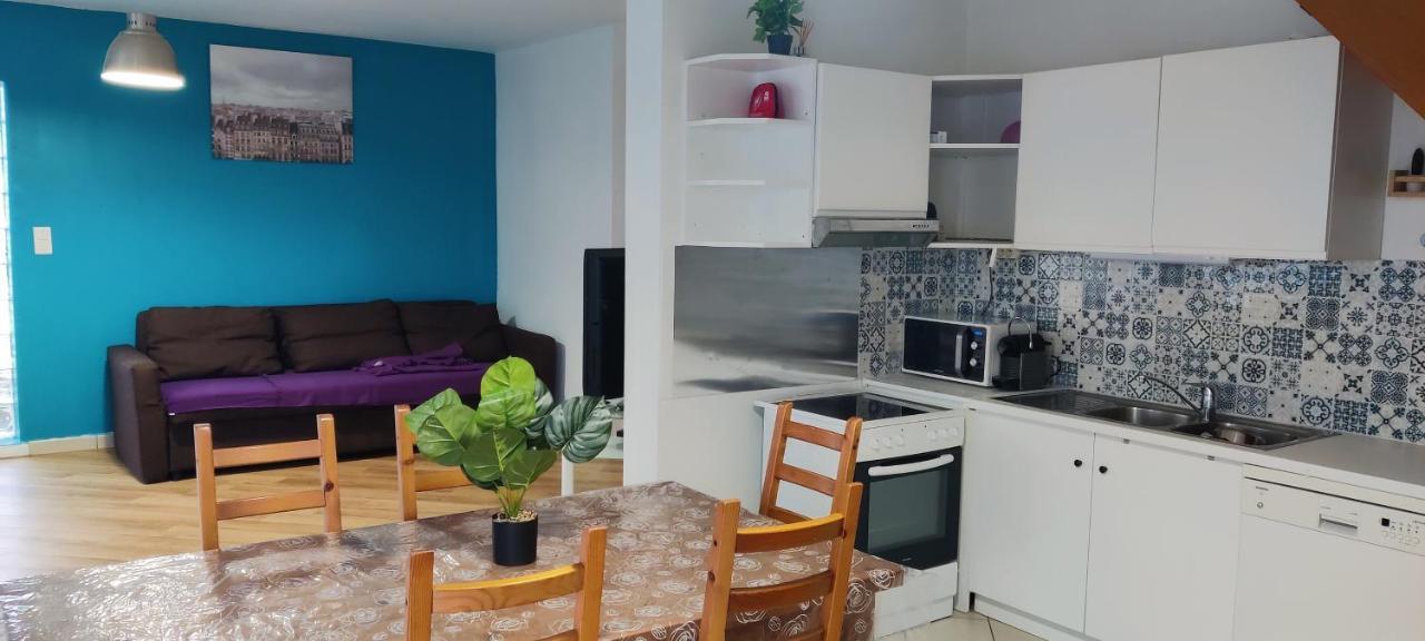 Appartamento MAISON à 10 MIN DE DISNEYLAND Bussy-Saint-Georges Esterno foto